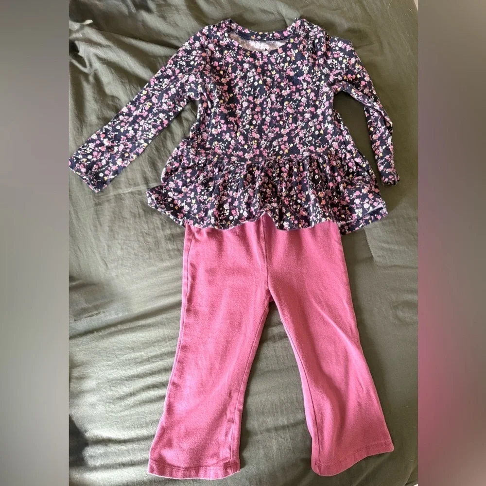Baby Gap Brannan’s Favorites Outfit – Size 2 Years